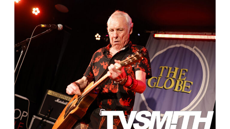 TV Smith at the Globe, Gateshead with Slalom D.